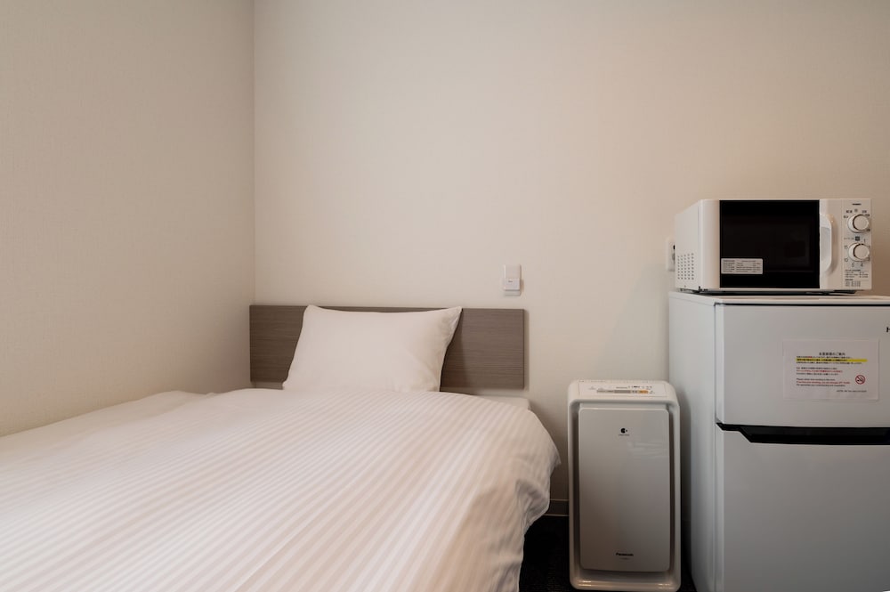 Standard Twin Room, Non Smoking (check-in is not available after 11PM) - Photo 4