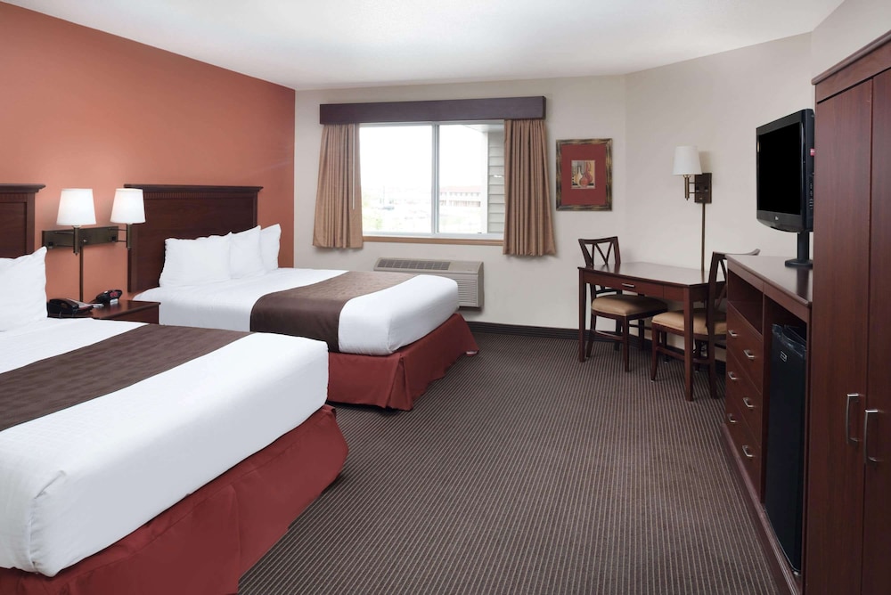 Room, 2 Queen Beds, Accessible, Non Smoking photo 1
