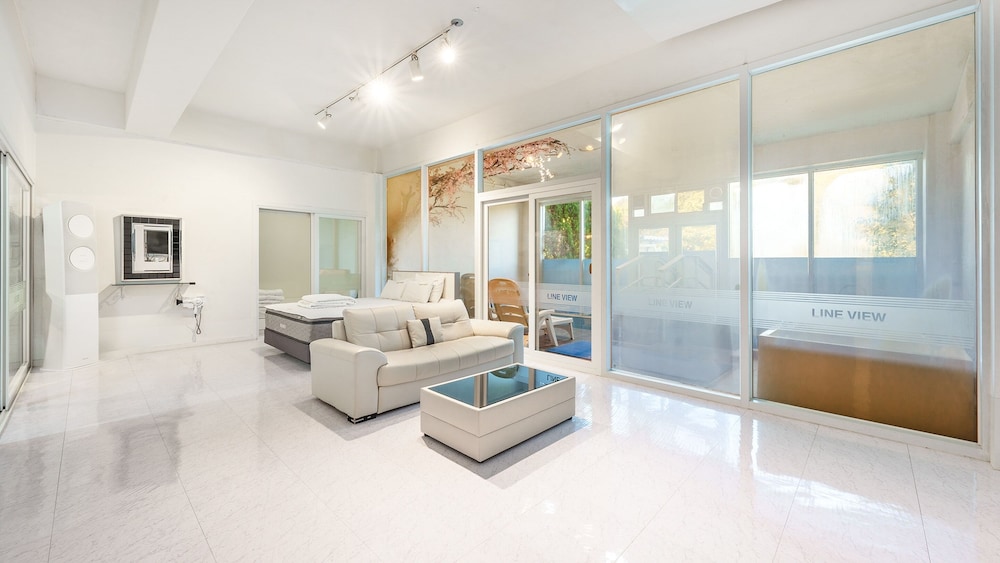 Basic Room, 1 Bedroom (B101(No Pet))