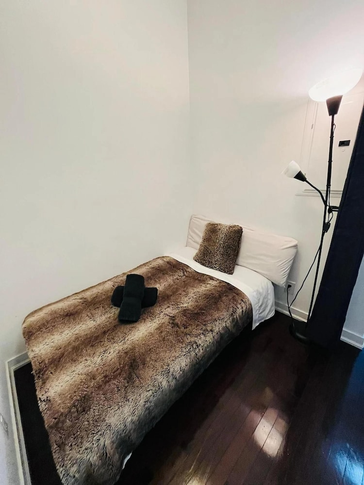 Premium Suite
