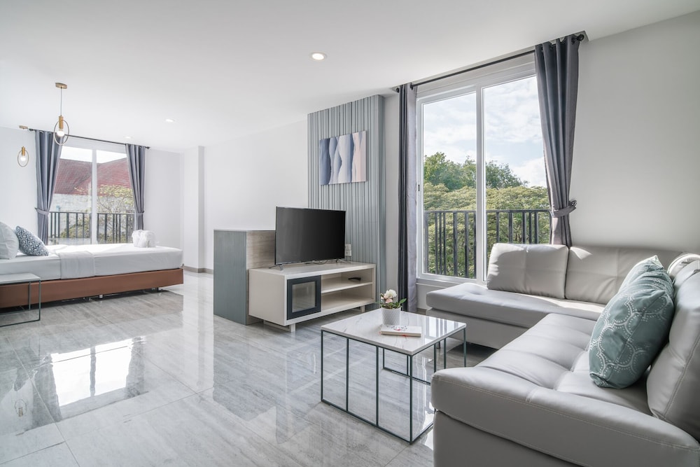 Master Suite - Photo 1