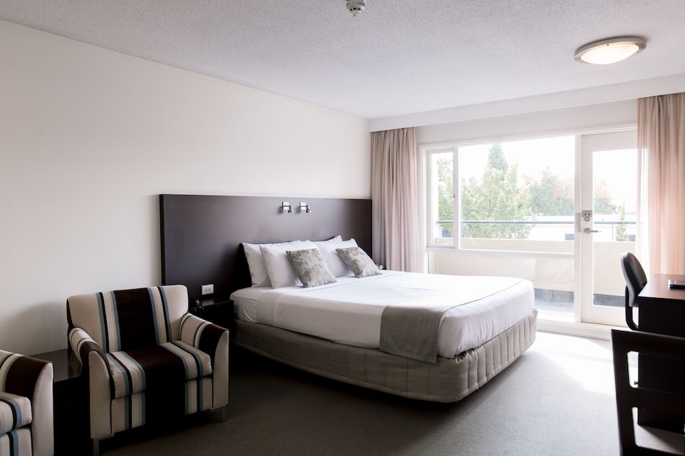 Superior Deluxe King Studio Apartment photo 2