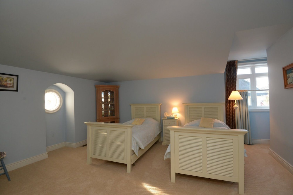 Classic Twin Room photo 1