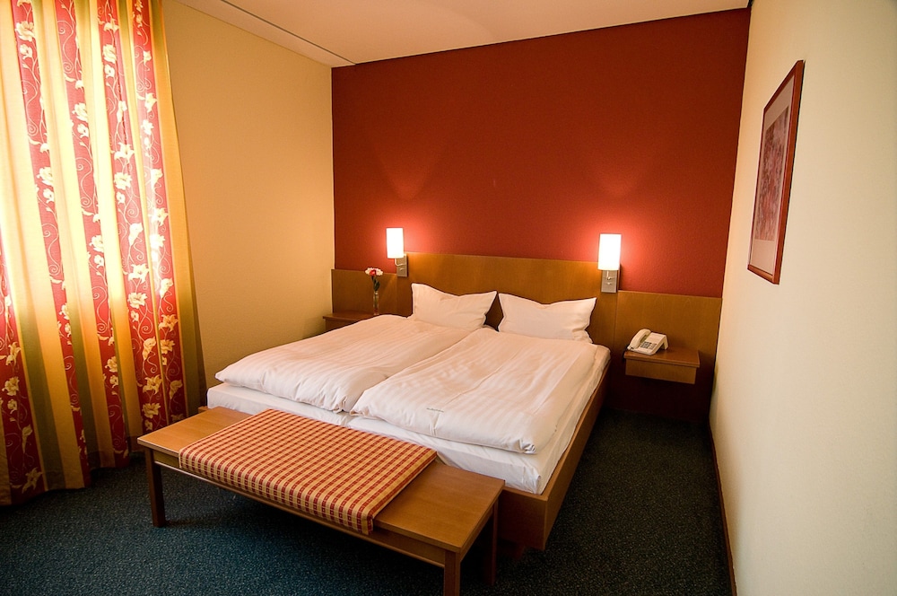 Standard Double Room Single Use