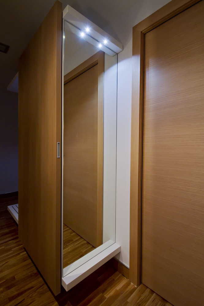 Business Room photo 2