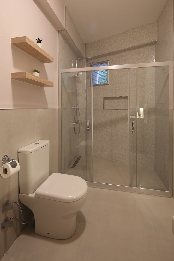Luxury Apartment, 1 Bedroom, Kitchen photo 3
