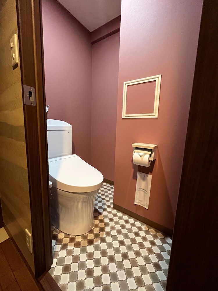 Basic Double Room Single Use, Non Smoking - Photo 4
