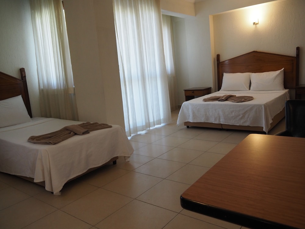 Standard Double Room photo 2