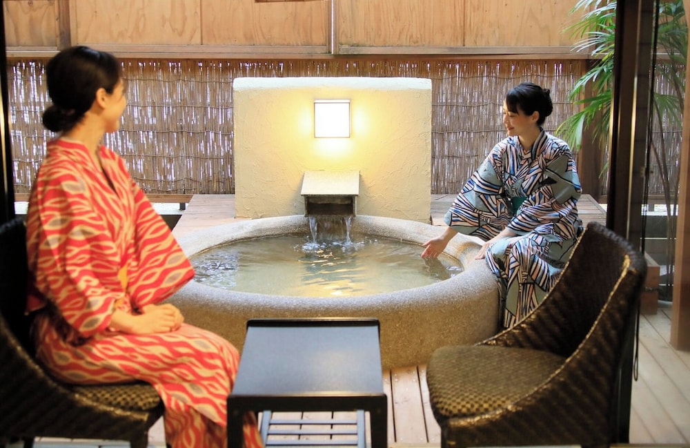 Japanese Western Style Room with Open-air bath, No elevator, Non-smoking - Photo 4