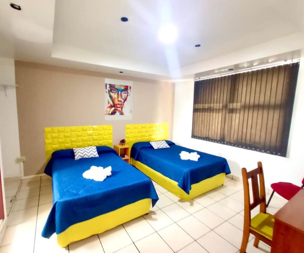 Business Double Room, Multiple Beds, Courtyard View
