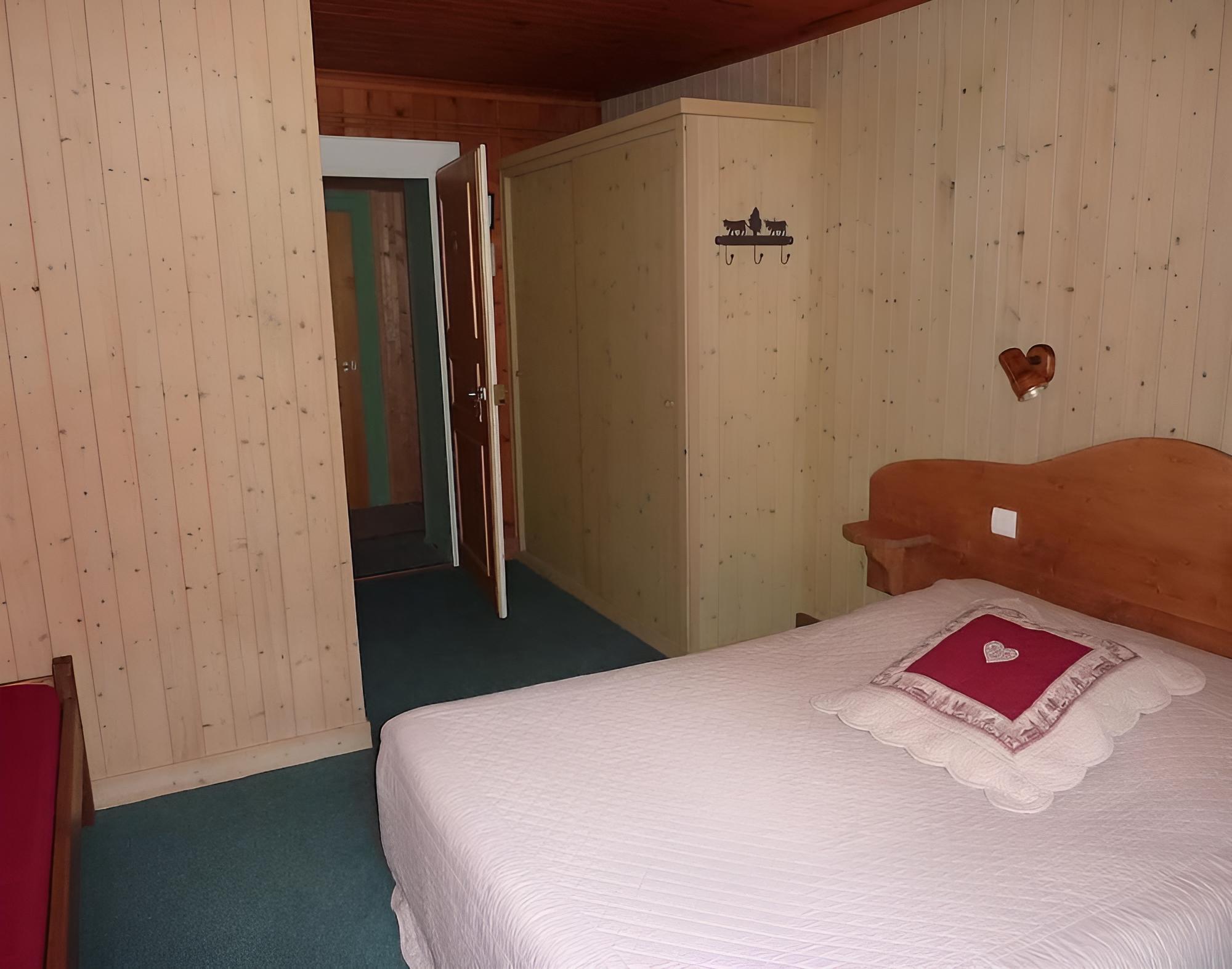 Double Room, Mountain View (8)