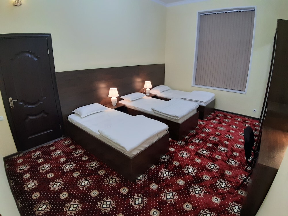 Luxury Triple Room, Private Bathroom photo 3