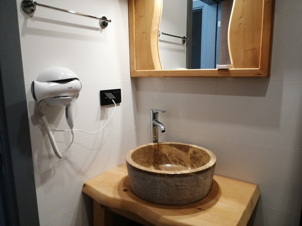 Deluxe Double Room, Garden View photo 3