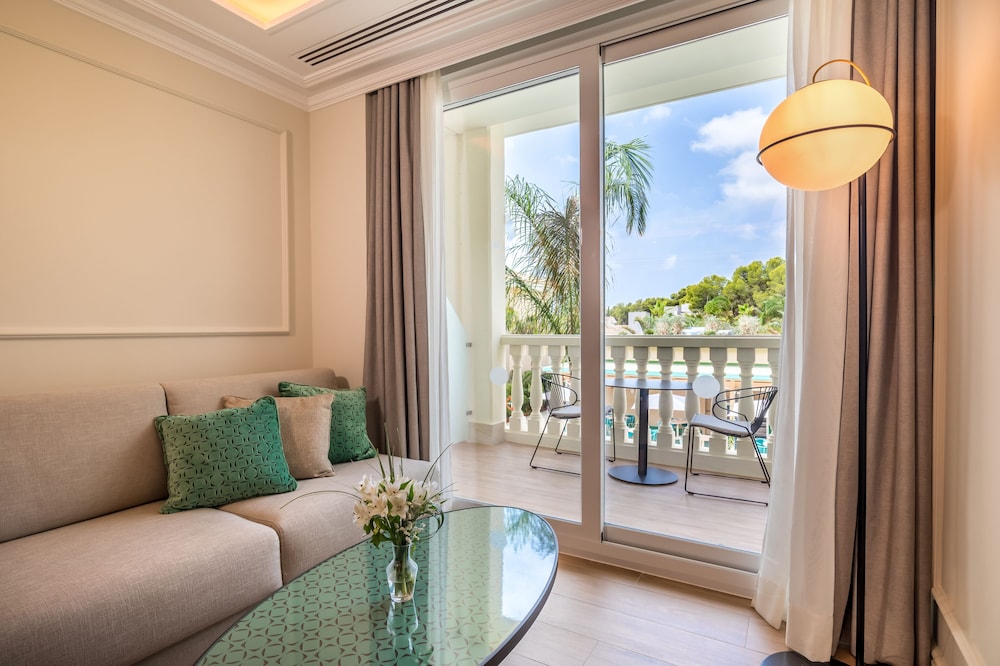 Junior Suite, Balcony - Photo 3