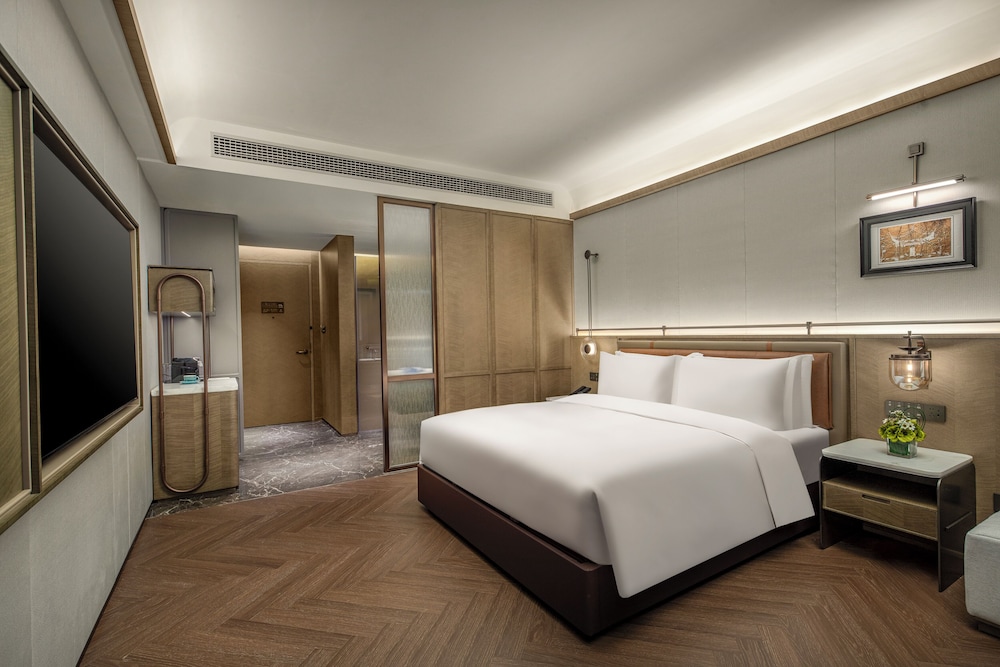 Basic Double Room, City View