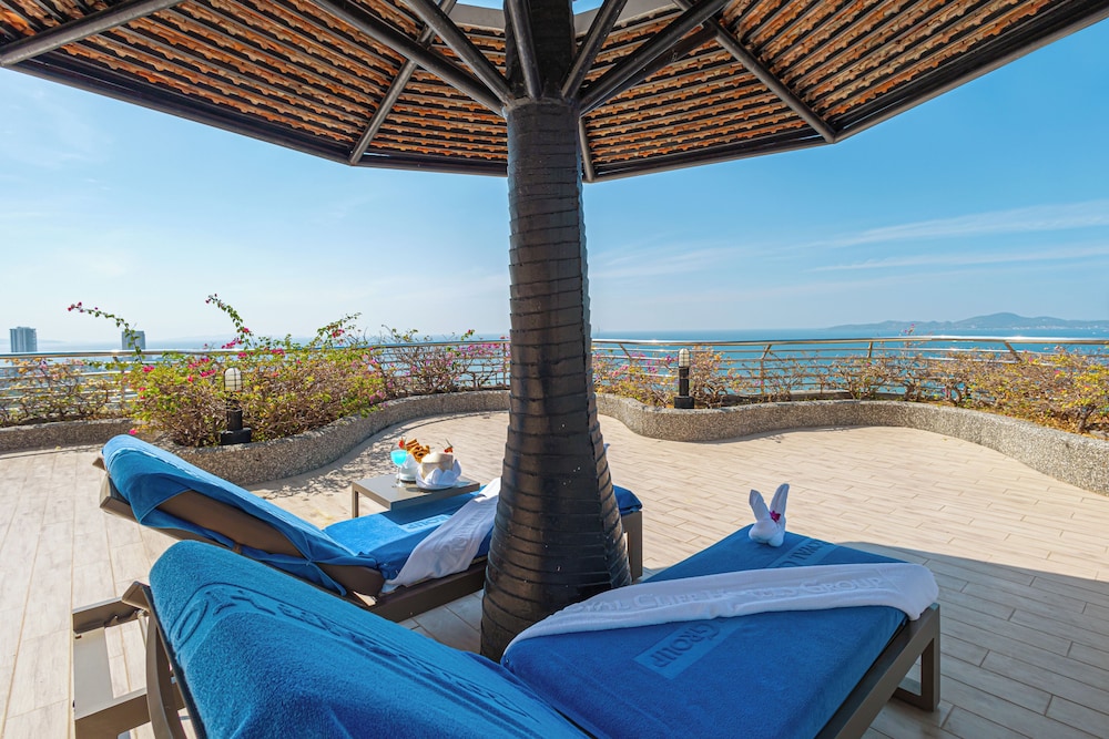 Two Bedrooms Royal Suite