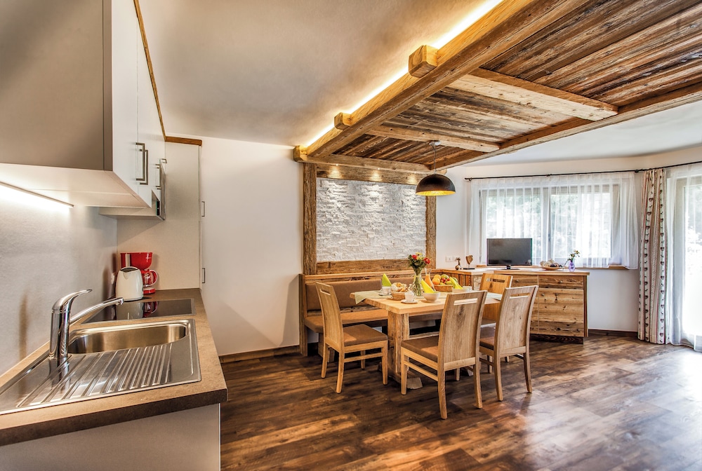 Deluxe Apartment, Mountain View