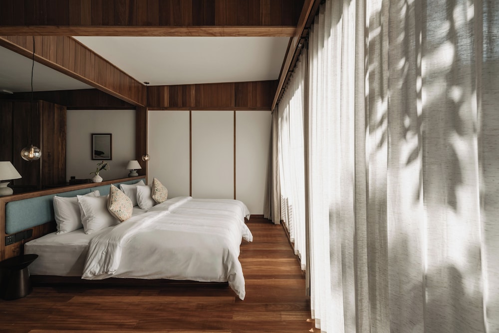 Retreat Village Studio - Photo 8