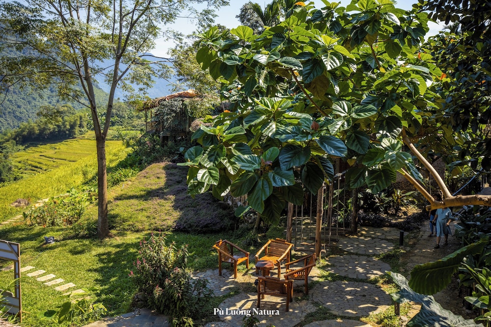 Deluxe Room, Garden View photo 2