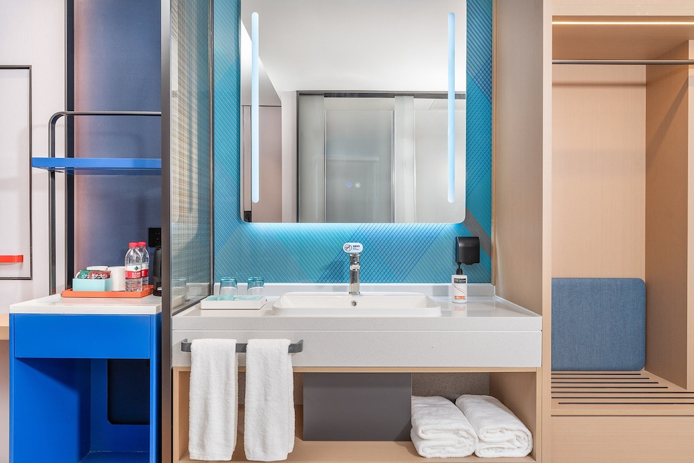 Suite, 1 Bedroom photo 3