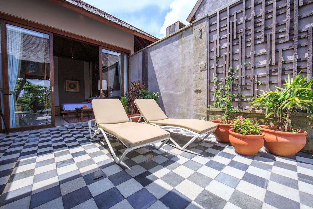 Terrace View with Personal Pool Villa - Photo 6