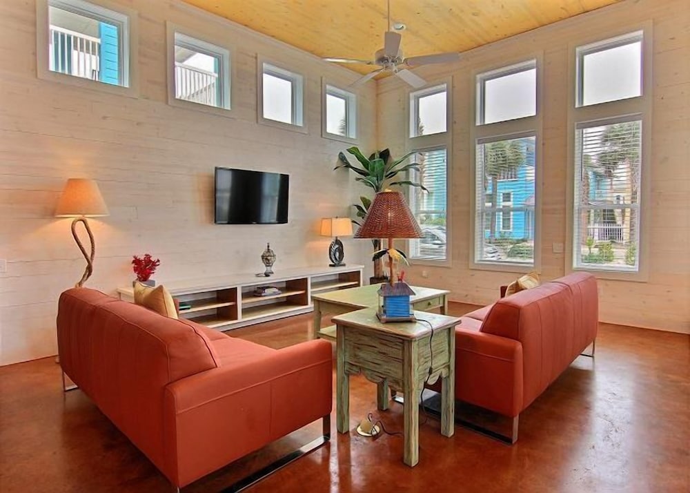 House, 4 Bedrooms, Balcony (Cajun Sunset)