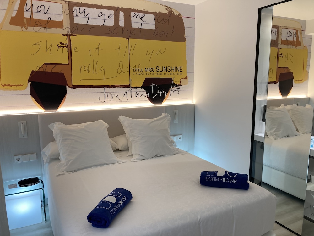 Standard Double Room, 1 Double or 2 Twin Beds - Photo 10