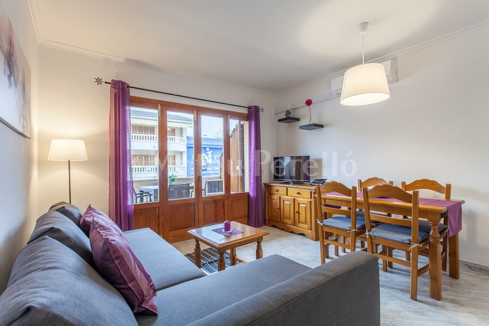 Apartment, 2 Bedrooms, Terrace photo 3