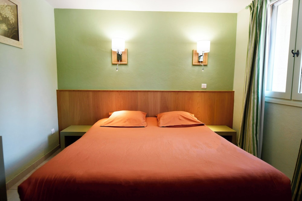 Economy Double Room, Park View photo 1