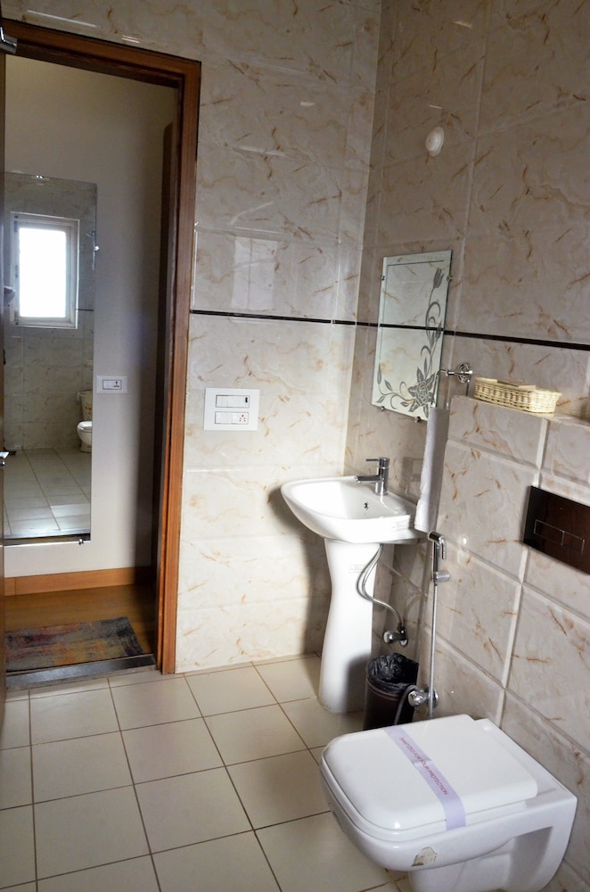 Premium Room - Photo 4