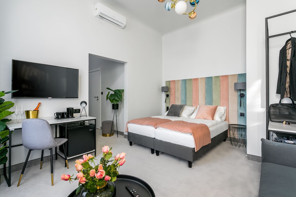 Premium Quadruple Room photo 3
