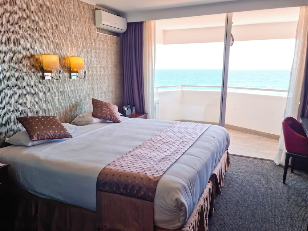Standard Double or Twin Room, Balcony photo 1