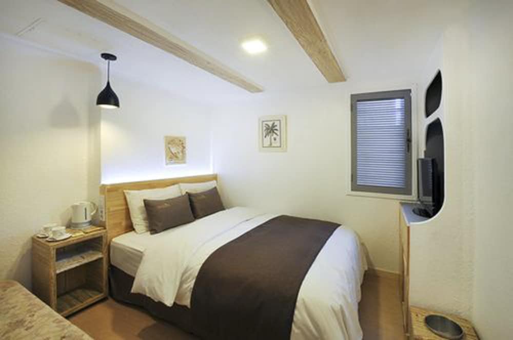 Mini Room photo 2