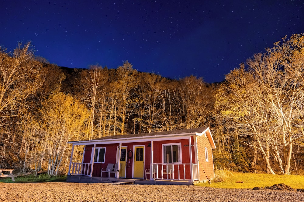 Family Cabin photo 2