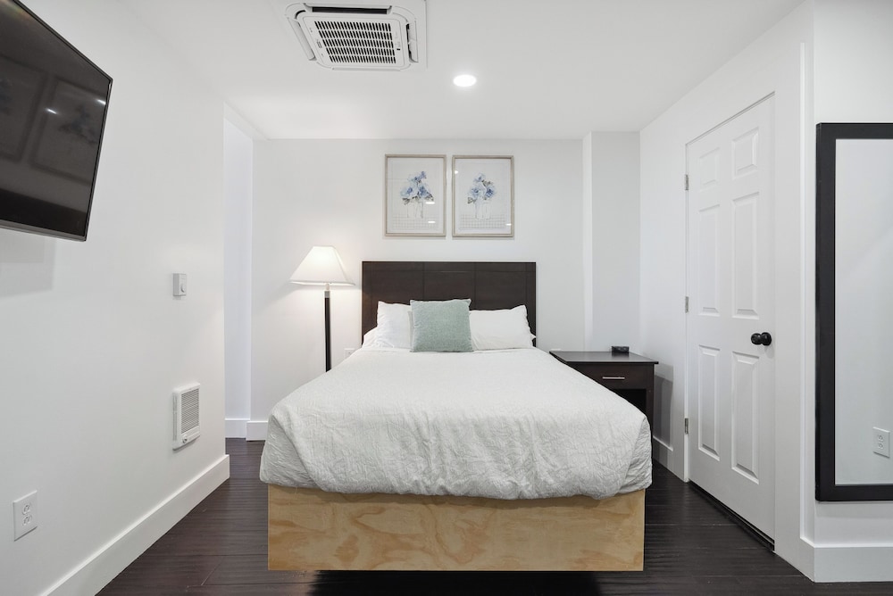 Classic Studio, 1 Double Bed, Non Smoking, Private Bathroom