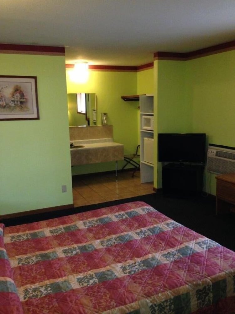 Standard Room photo 3