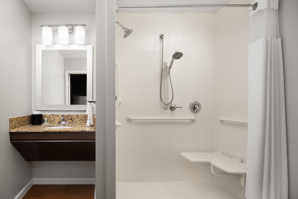 TownePlace Suites by Marriott Champaign, 写真 3