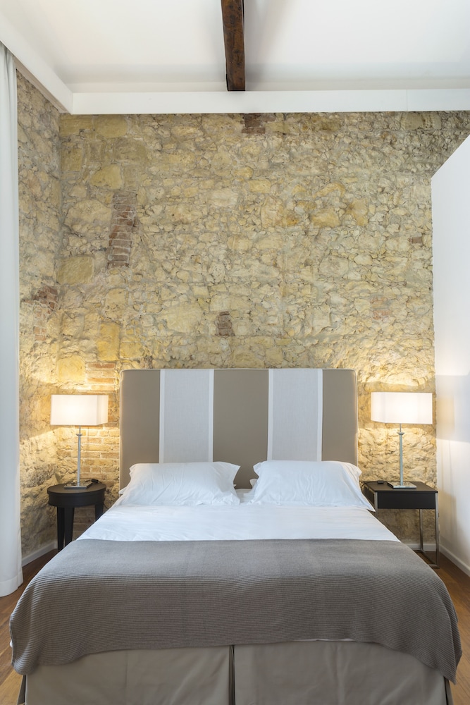 Luxury Double Room, 1 King Bed photo 2
