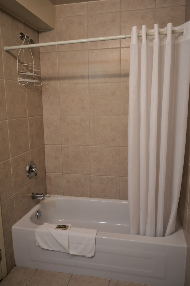 Comfort Room, 2 Queen Beds - Photo 3