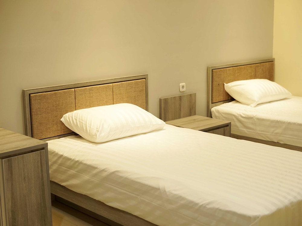 Deluxe Room - Photo 4