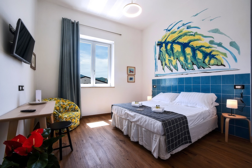 Comfort Double or Twin Room