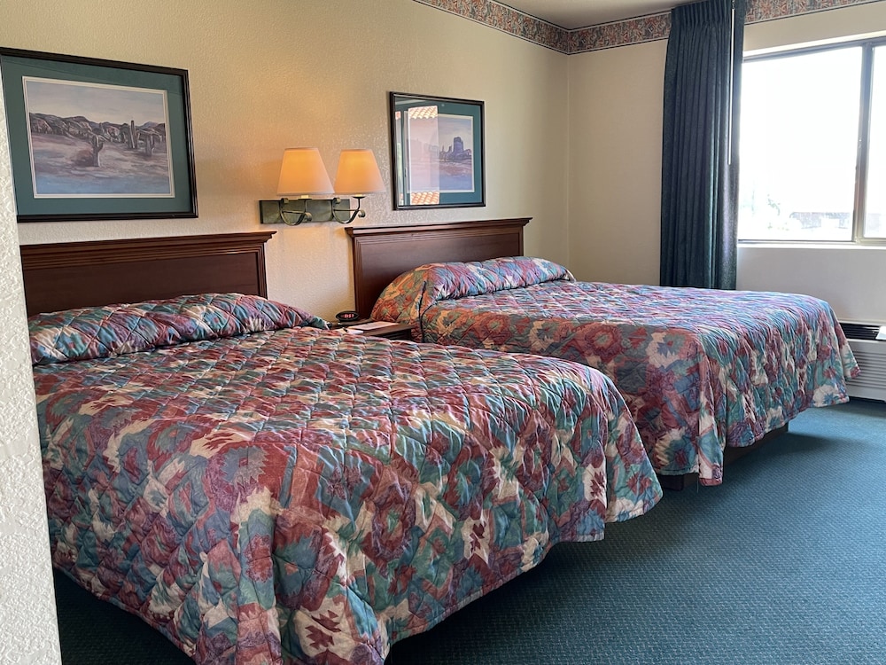 Standard Room, 2 Double Beds (2nd Floor Only) photo 1