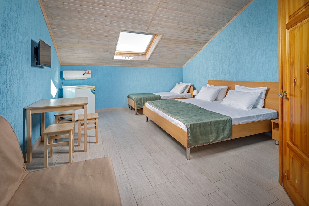 Standard Quadruple Room (Mansard) photo 1