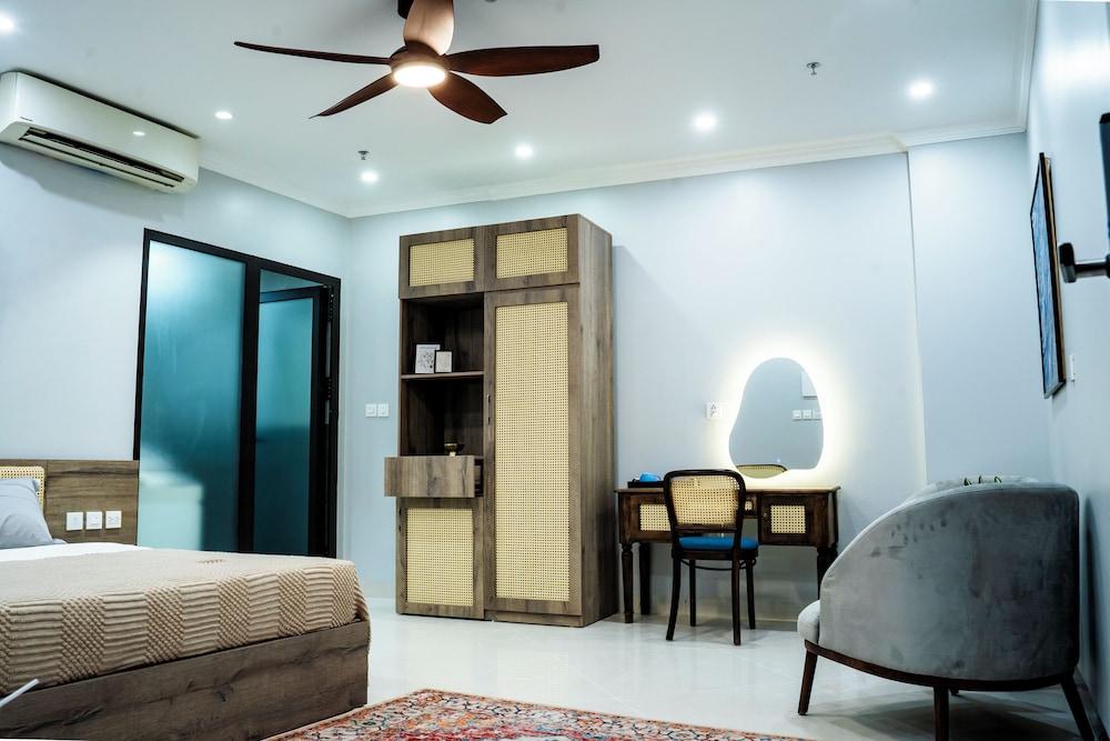 Basic Double Room