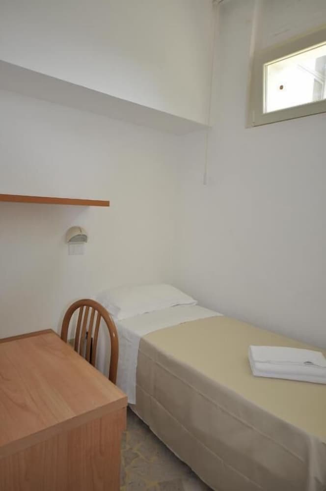 Comfort Triple Room photo 2