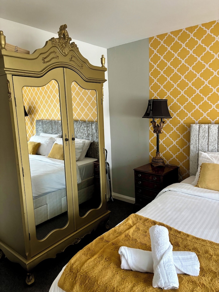 Comfort Double Room, 1 King Bed photo 3