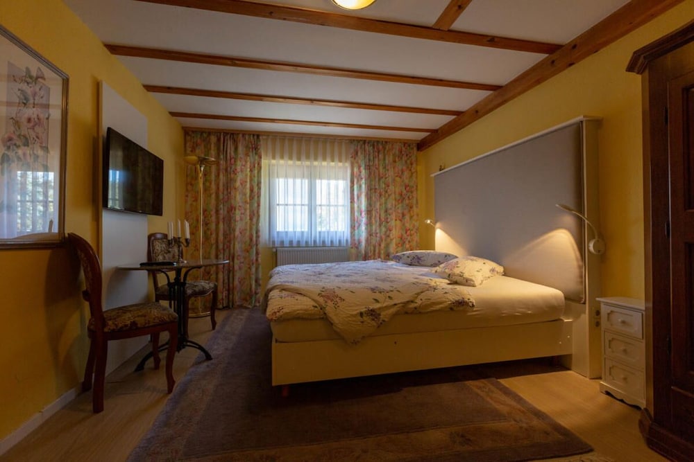 Double Room photo 3