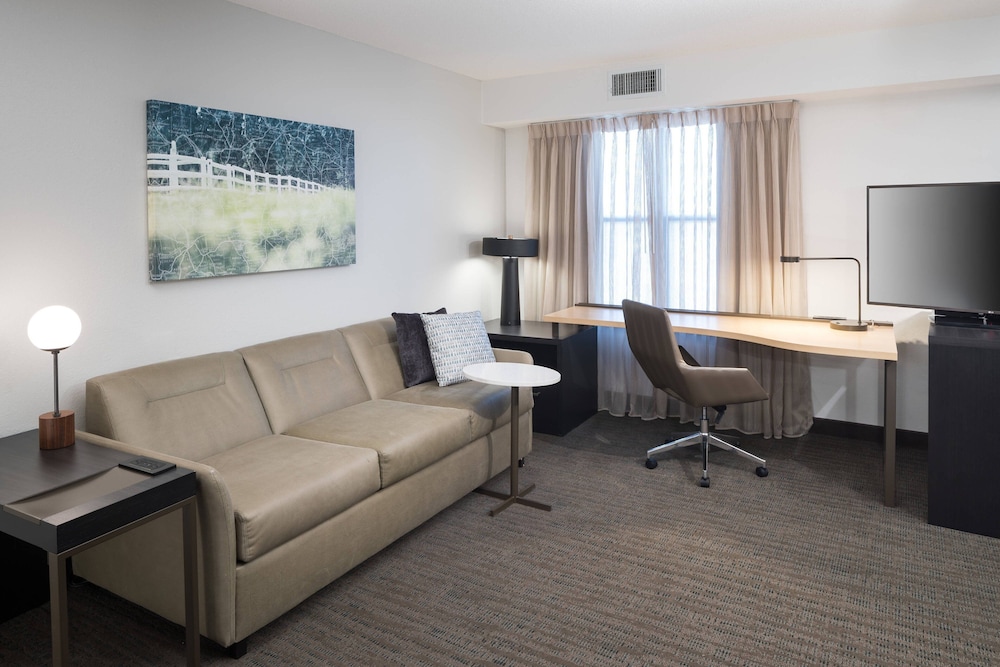 Suite, 1 Bedroom photo 3