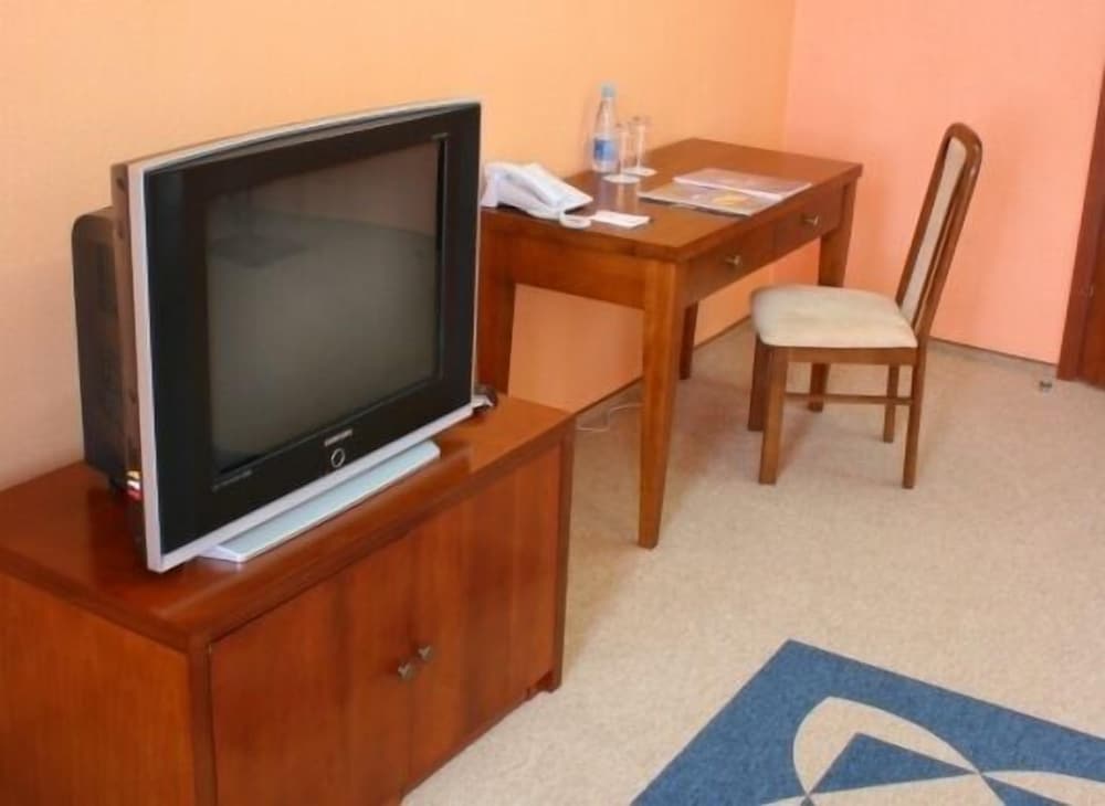 Premier Twin Room photo 2