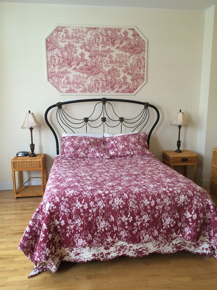 Standard Room, 1 Queen Bed (Country) photo 2